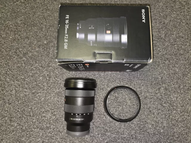 Kaum gebrauchtes Sony FE Objektiv 16–35 mm f2,8 GM SEL1635GM E-Mount