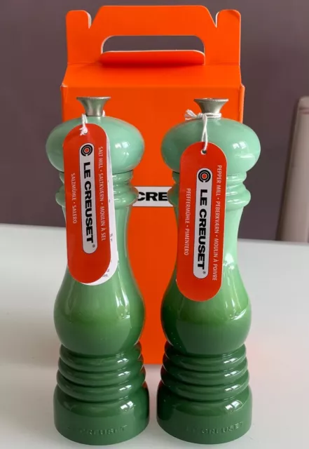 Le Creuset Classic Salt and Pepper Mill Set Rosemary Green 21cm NEW