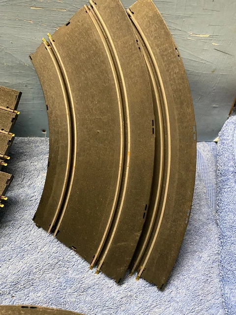 Lot De Pièces Pour Circuit Jouef, Scalextric – Virages, Manettes, éléments Meccano Playcraft