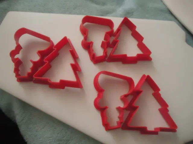 Avon Cookie Cutters Christmas Tree & Snowman Red 3 Each