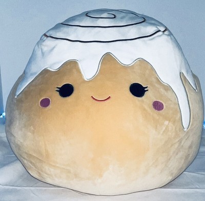 chanel the cinnamon roll squishmallow