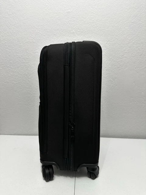 Tumi Alpha 3, 22" Expandable 4 Wheeled Carry-On - Black (1171541041) 3