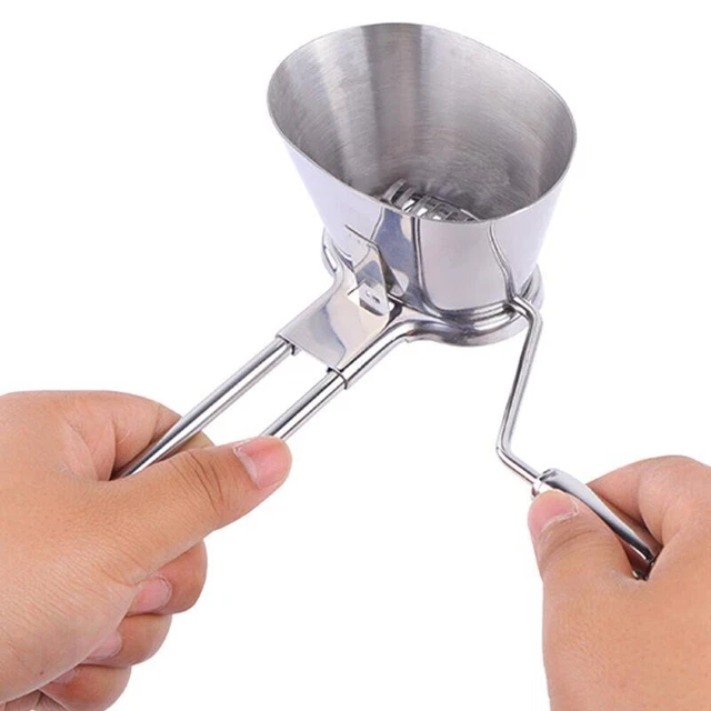 STAINLESS STEEL CORIANDER Grinder Herb Spice Chopper Handheld Food