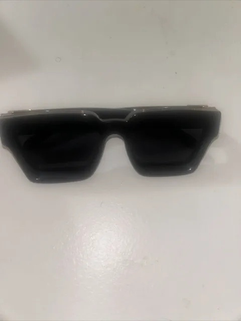 Louis Vuitton Lv escape square sunglasses (Z1496E)