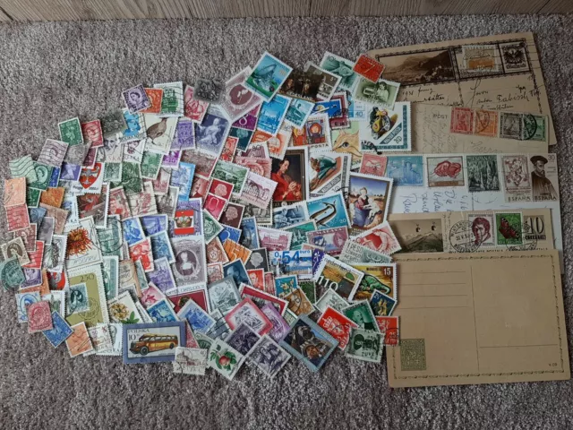 Internationale, gestempelte Briefmarken Wundertüte, über 150 Marken und 5 Briefe
