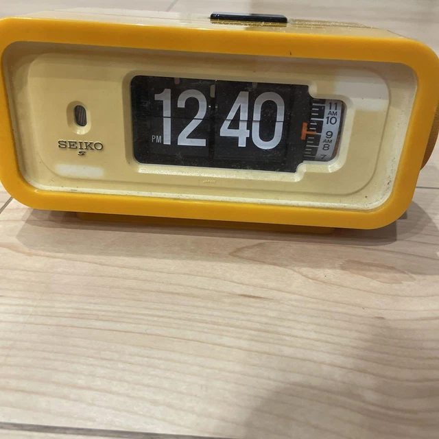 SE|KO Flip Clock Alarm DP-666 Yellow Body Space age 50Hz/ 60Hz Vintage Japan