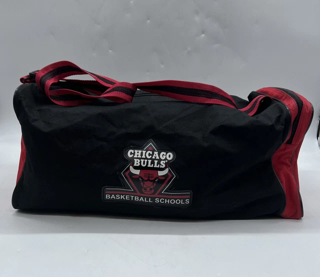 Vintage CHICAGO BULLS BASKETBALL SCHOOL Academy Gym Bag 90s NBA Gatorade Jordan