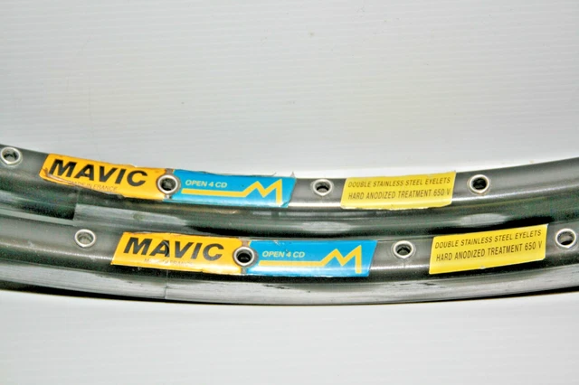Paire De Jantes MAVIC Randonneuse 700c - 36 Trous, Pour Pneus à Crampons - Vintage D8