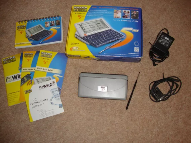 PSION 5MX PDA  boxed all accessories  very good condition