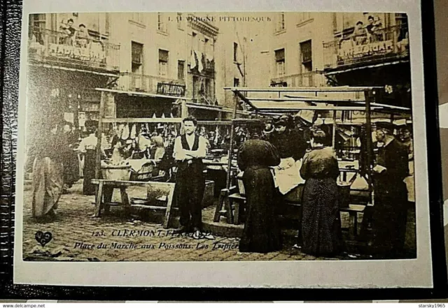 Reproduction de CPA - CLERMONT FERRAND Place du Marché aux poissons