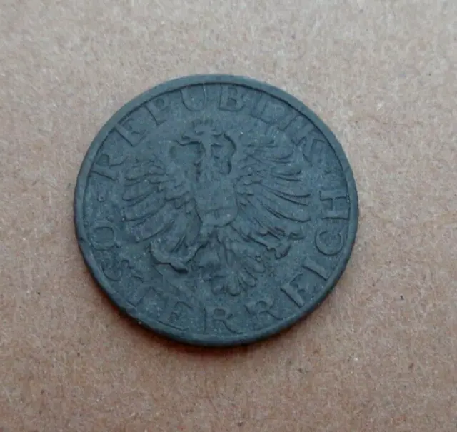 Austria coin 1957 - 5 groschen  (c)