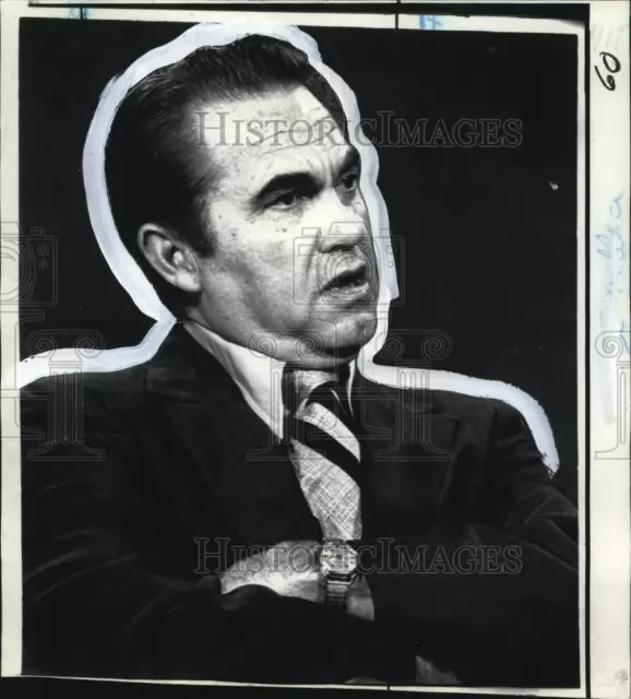 1971 Press Photo Alabama Governor George Wallace discusses school busing