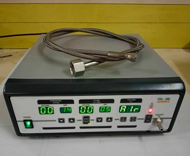 30L CO2 Advanced Insufflator Unit Inbuilt Regulator Air Mode Laparoscopic Set