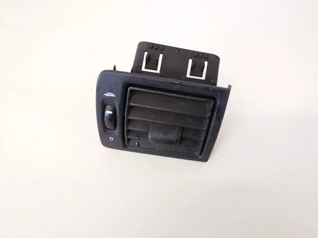 FOR Volvo V50 Moldura protectora de la rejilla de ventilación la ES1044949-21