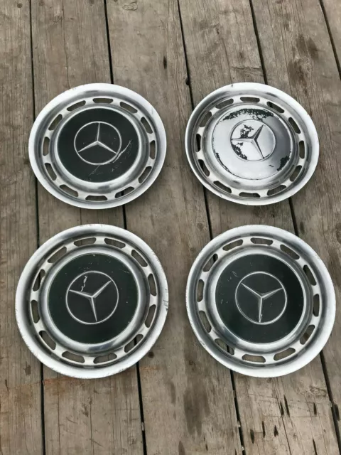 Mercedes Benz Original Hub Caps