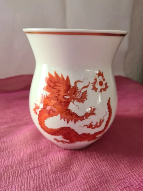 Meissen roter Drache + Goldranddekor 1 Vase H 12,5 cm 1.Wahl Top !