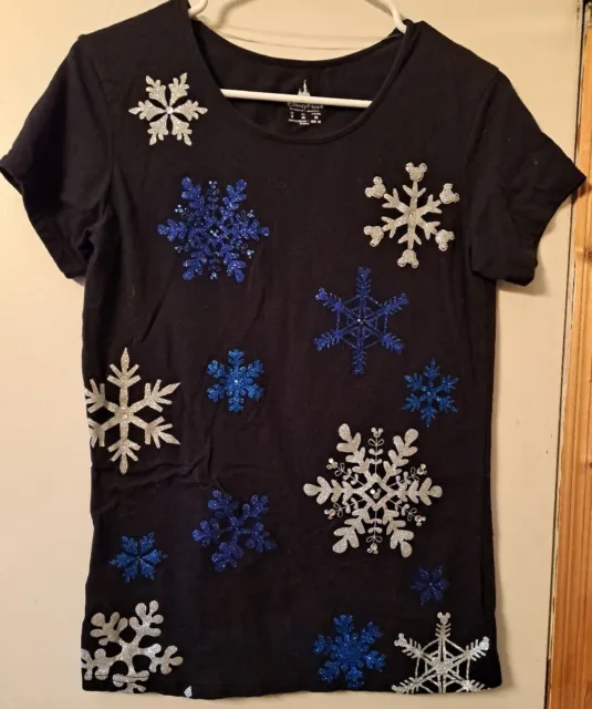 Disney Parks holiday snowflake shirt T Shirt women's SM Black comfortable