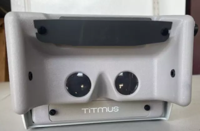 Titmus 2s Vision Testing Screener  w/ Case &  Installed Slides (3)