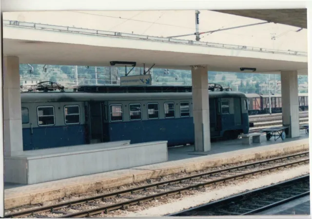 1991 Cartolina TERNI+Stazione Centrale+con Treni+viaggiata-e177