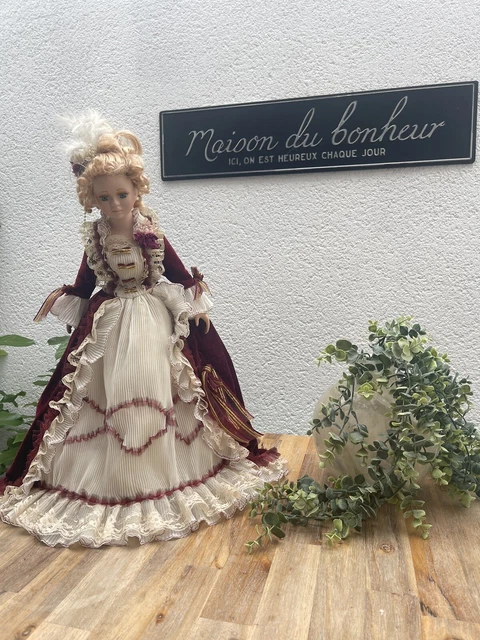 GRANDE POUPÉE VINTAGE en plastique celluloïd pour enfants de l’URSS