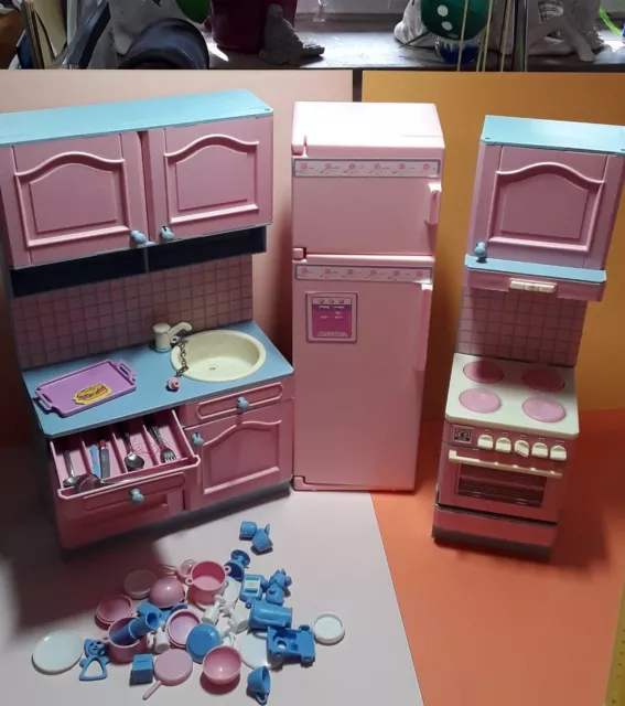 Küche für Petra Vintage Puppe 80er 90er Plasty Möbel Kühlschrank Herd Barbie?