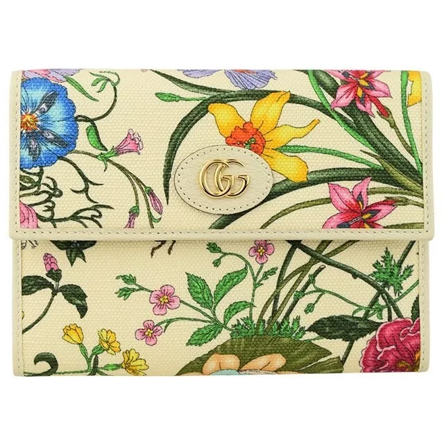 🌟GUCCI Beauty Pink Pouch  Pink pouch, Gucci pouch, Gucci floral