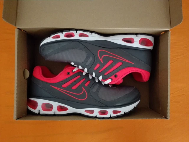 nike airmax 2010