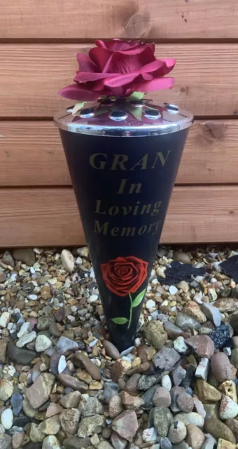 Red Rose Flower Cone Vase ' GRAN ' Grave Memorial Ornament