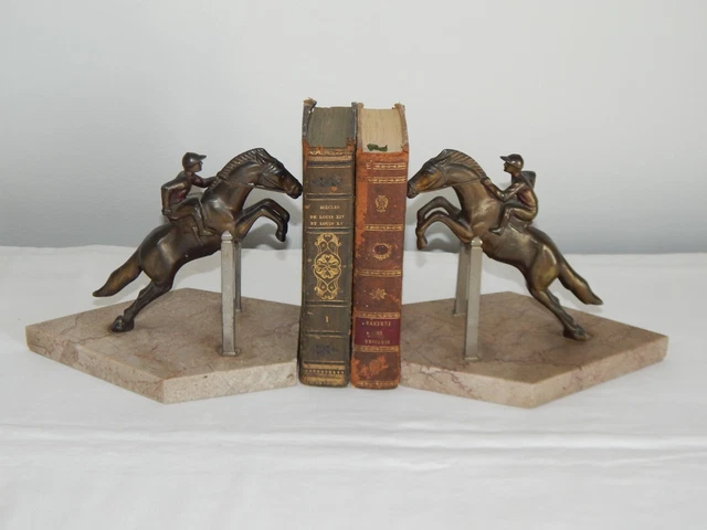 ANCIEN SERRE LIVRES ART DECO CHEVAL CHEVAUX ANCIENNE