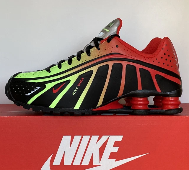 Nike Shox R4