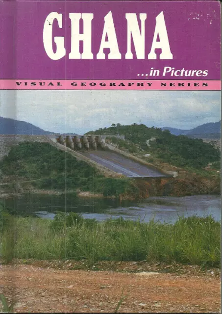GHANA IN PICTURES - VISUAL GEOGRAPHY SERIES - 1989 - COLOR and B&W PHOTOS