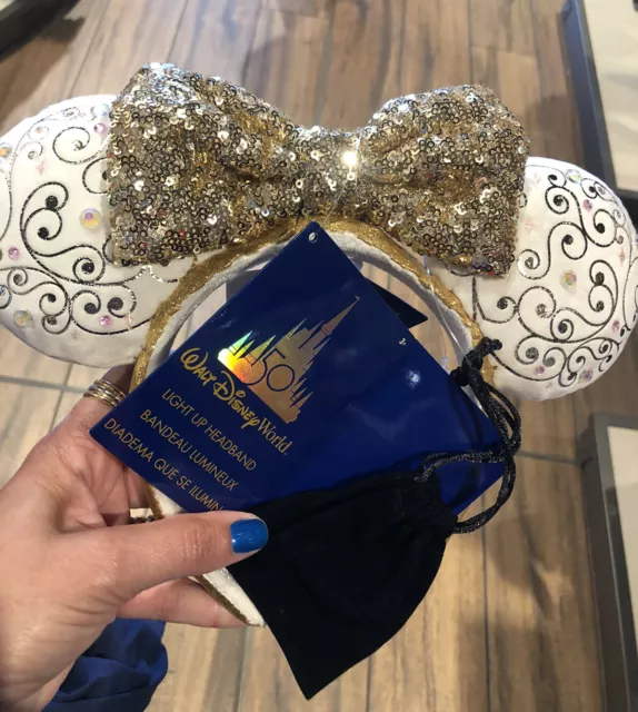 Walt Disney World 50th Anniversary White & Gold Sequin Sequin Minnie Ear Headban