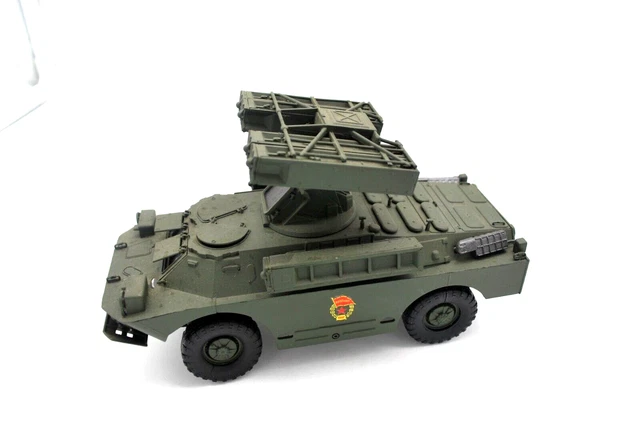 1/35 GEBAUT, BUILT, Soviet / Russian SA-9 Gaskin (9K13 Strela-1) auf ...