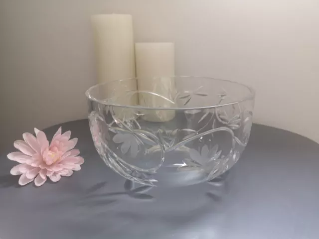 Royal Doulton Large Hand Cut Lead Crystal Etched Floral Glass Fruit Display Bowl