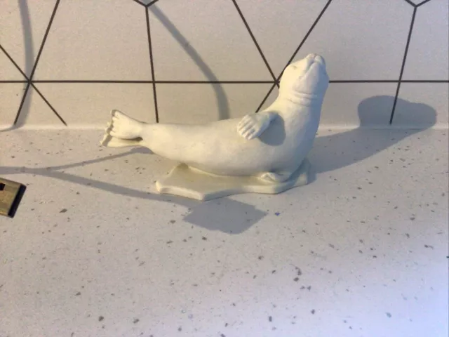 KAISER Porcelain Bisque Matte White Reclining Seal 14cm Figurine 604