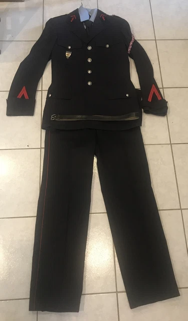 Tenue Complète Veste Chemise cravate et pantalon Médecin Aspirant de l Tenue Complète Veste Chemise cravate et pantalon Médecin Aspirant de l