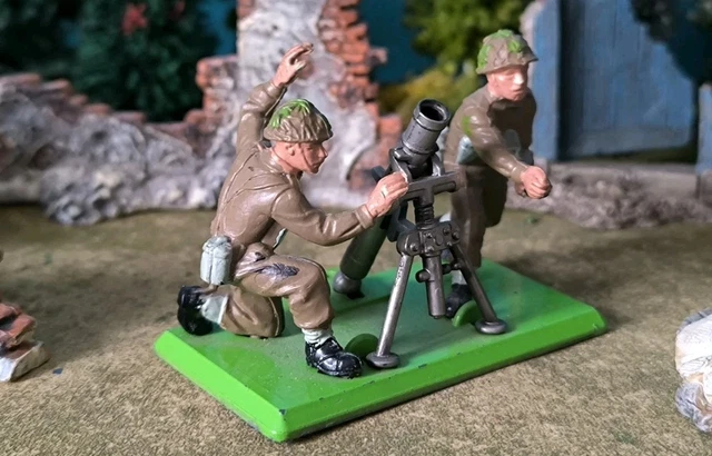 Durso gendarme - Soldats Starlux Linéol CBG Mignot Elastolin Lucotte