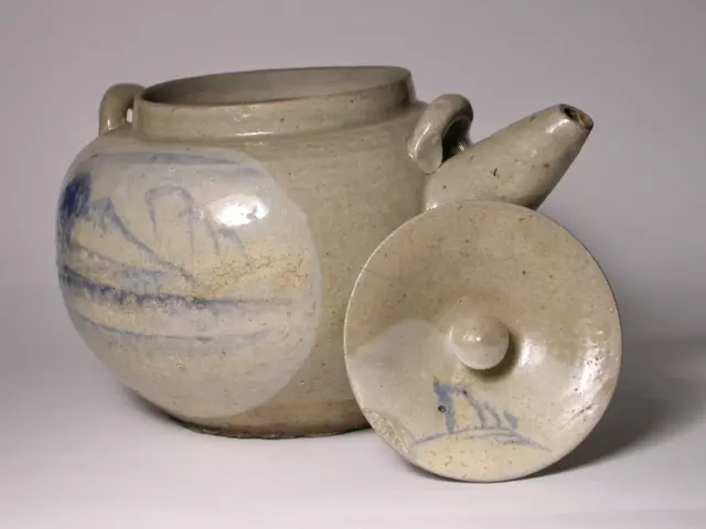 Japanese Edo 19th century Pottery Teapot with Blue and White Landscape Painting