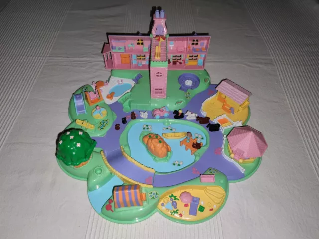 Polly Pocket Dream World Spielset Landhaus Dorf Figuren Tiere Auto Bluebird 1991