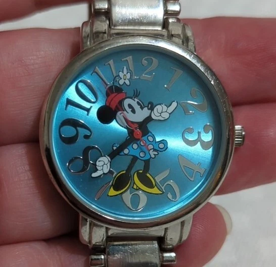 Accutime Disney Minnie Mouse Watch Moving Hands Blue Analog Dial Clear Crystal