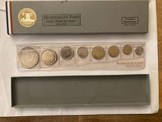 coffret 1967 FDC monnaie de Paris série France 10 francs hercule point sur  "E"