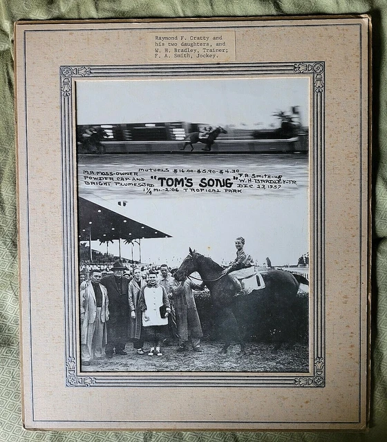 TROPICAL PARK RACE TRACK original vintage 1957 HORSE RACE PHOTO "TOM'S SONG"