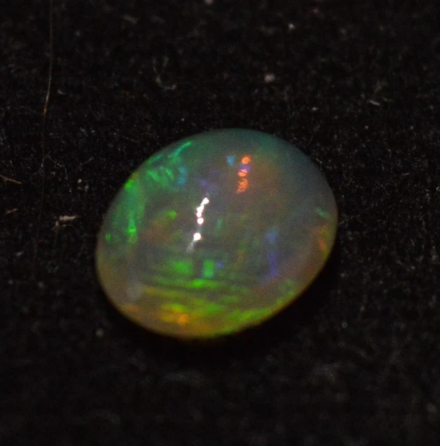 Opale blanche Ethiopie 1.23 carats - Natural opal