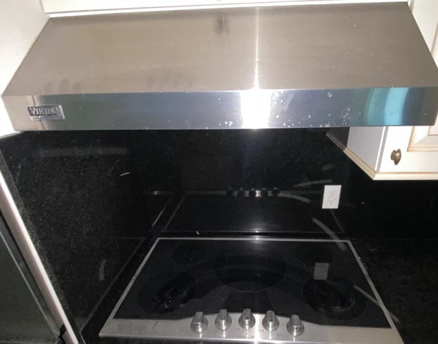 Viking 36" Modern Glass Ceramic Surface, Electric Double Wall Oven, Warm Drawer Viking 36" Modern Glass Ceramic Surface, Electric Double Wall Oven, Warm Drawer