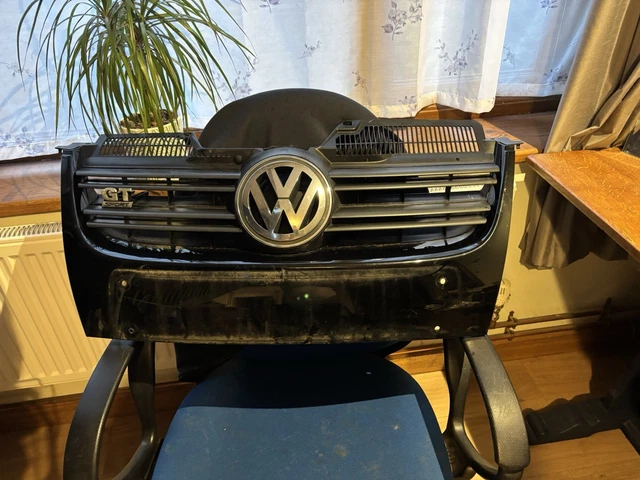 Vw Golf Mk5 Gt 04-08 Front Grill 1K5853653 Genuine Vw With Badge And Letters