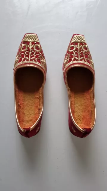 Old Slippers, Golden Alladdin Shoes. Middle East. Shoes Antique Oriental