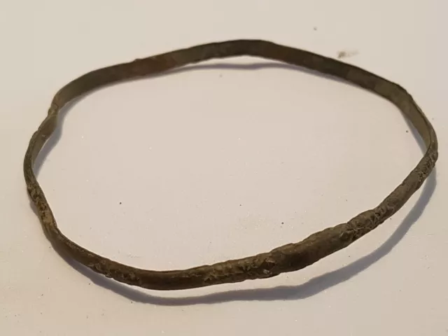 Lovely Roman Ladies decorated bronze bracelet bent cond. found in England L20s