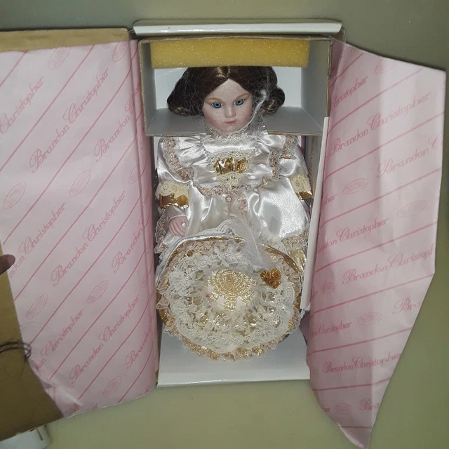 Limited Edition Brandon Christopher Collection Porcelain Doll Bettina In Box Hat