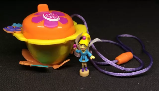 Polly Pocket Mini 💛  2001 Garden Bloom Locket - Flower Fairies Fairy Fee Blume