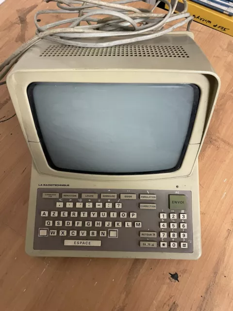 Ancien Minitel 9 Nfz 300 Modem Retournable La Radiotechnique France Annee 1984